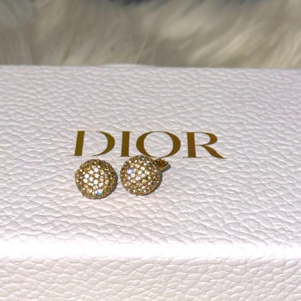 Authentic Cristian Dior gold clip on earrings not boxed